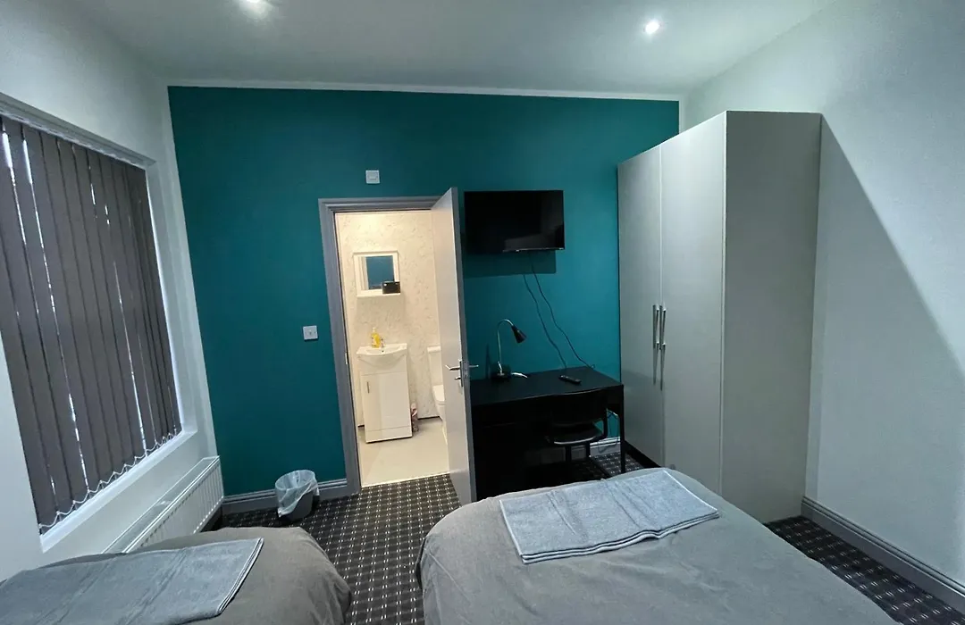 Luxurious En-Suite Room 4-1