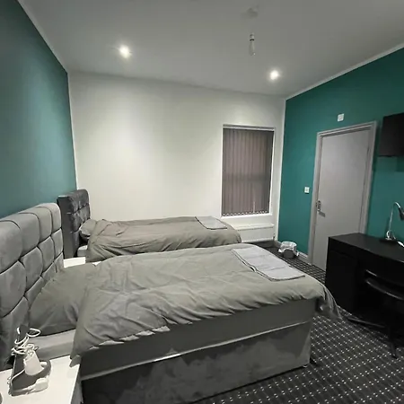 Luxurious En-Suite Room 4-2